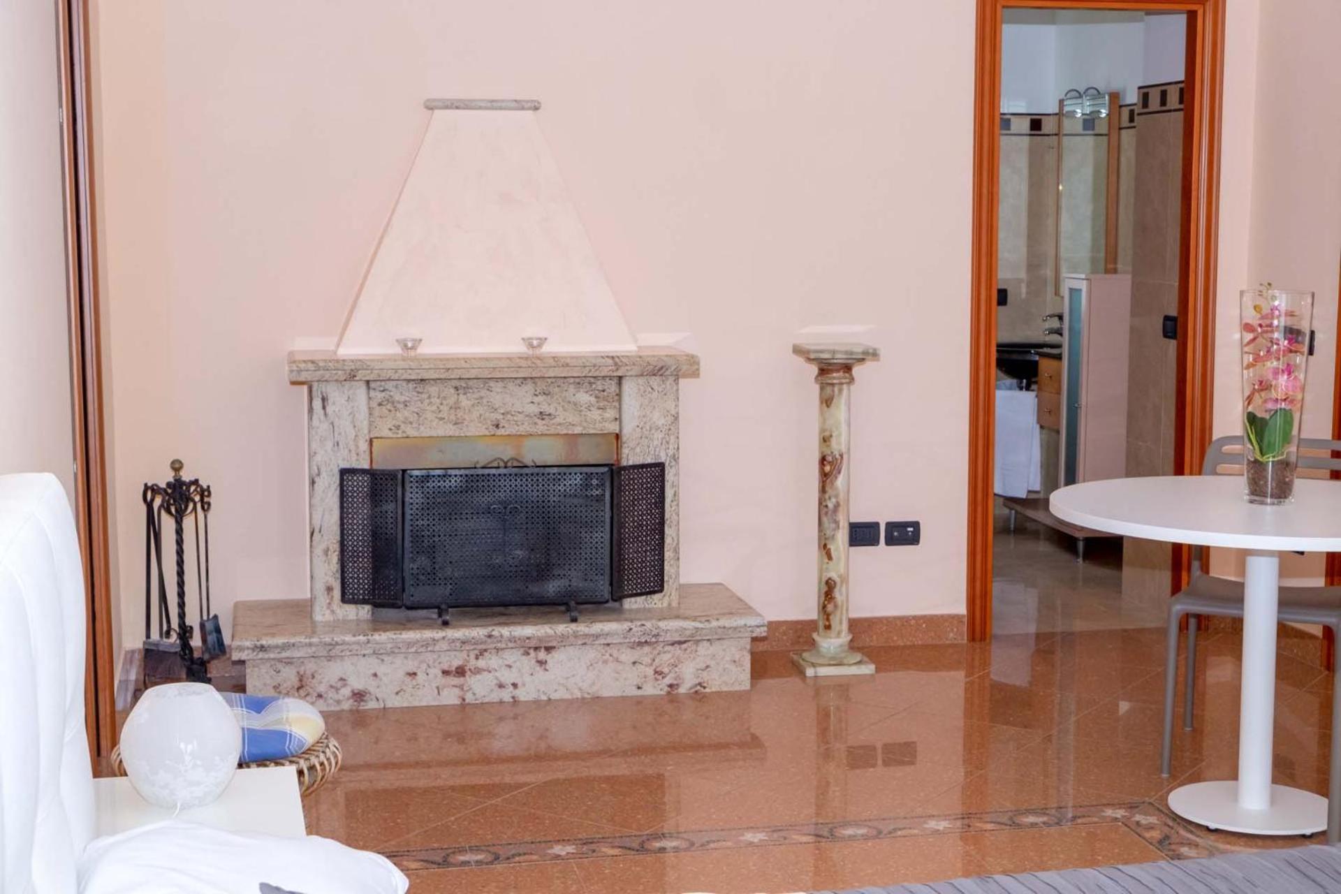 Casa Mareluna Віко-Екуенсе Номер фото